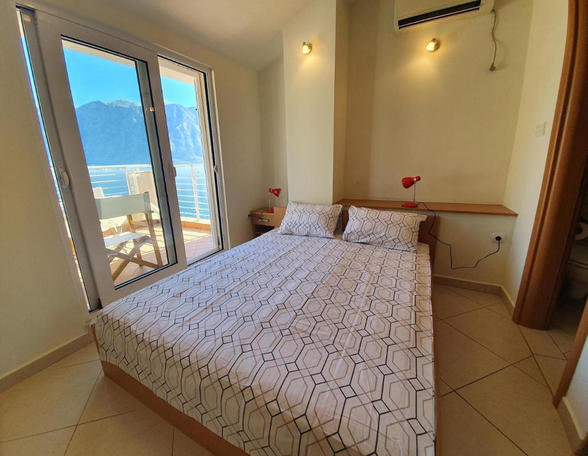 Appartement Magnolia Adriatic à Kotor Extérieur photo
